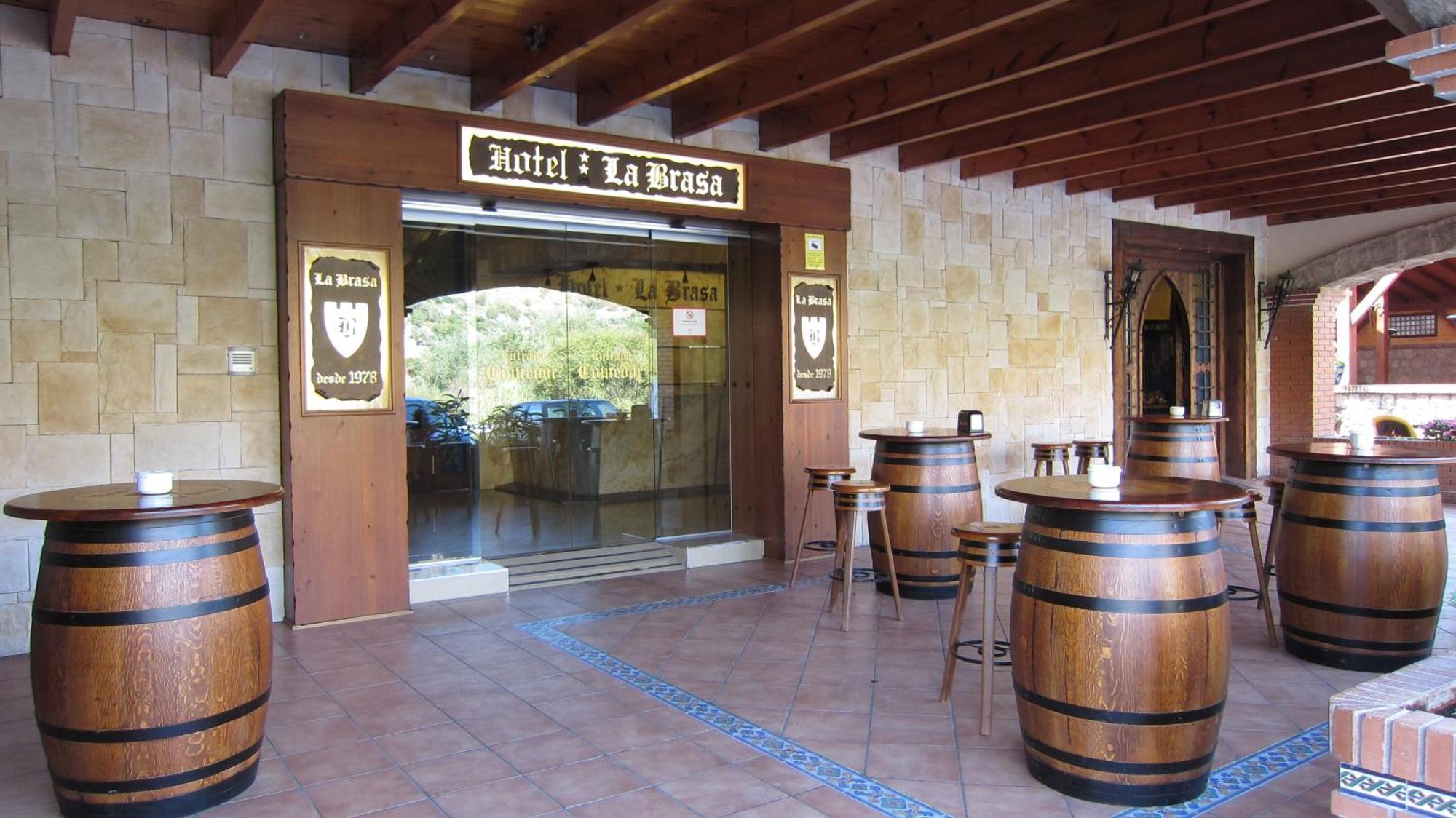 Hotel La Brasa Vélez de Benaudalla المظهر الخارجي الصورة