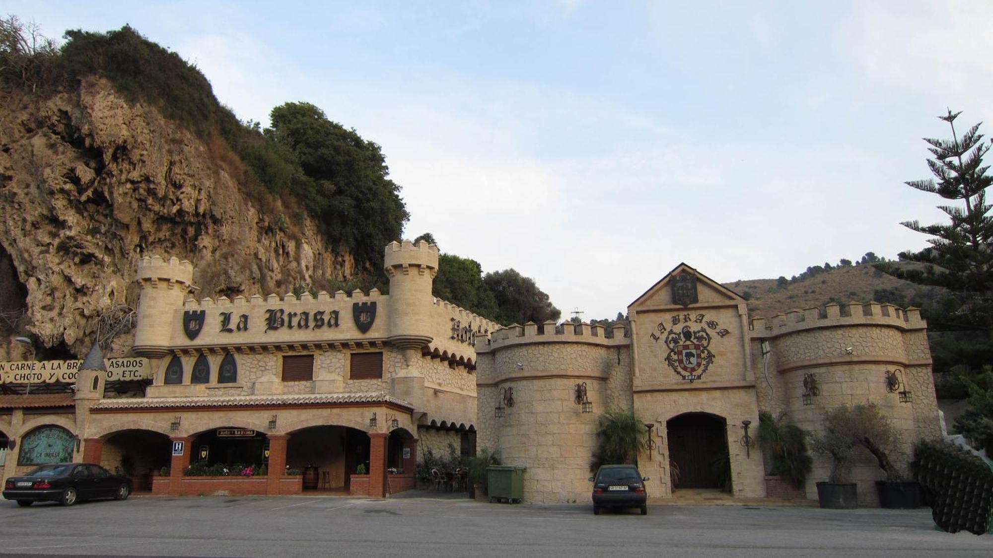 Hotel La Brasa Vélez de Benaudalla المظهر الخارجي الصورة