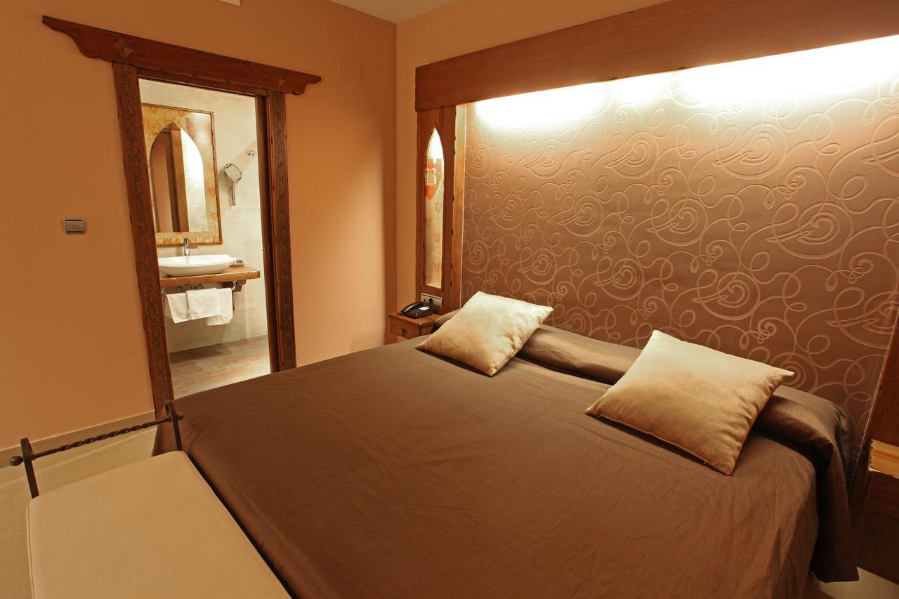 Hotel La Brasa Vélez de Benaudalla المظهر الخارجي الصورة